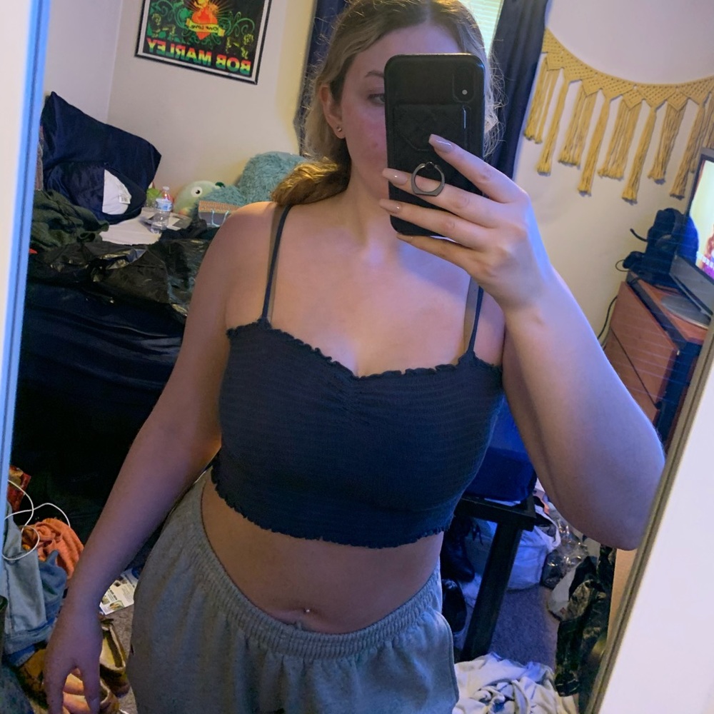 Crop top